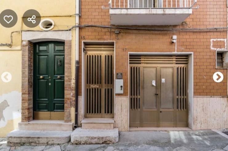 B&B Palazzo Veliero Al Castello Torre Maggiore מראה חיצוני תמונה